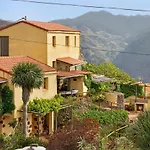 Mirador De La Abuela بيت للعطل *